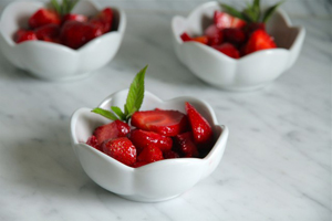 Kitchen Culinaire blog strawberries in Caramel vinegar