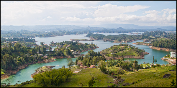 Guatape | She Paused 4 Thought